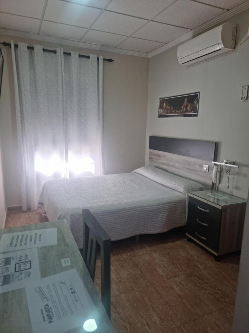 Hostal Restaurante El Paraiso Don Benito Dış mekan fotoğraf