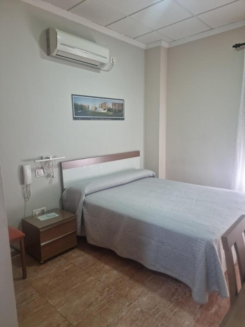 Hostal Restaurante El Paraiso Don Benito Dış mekan fotoğraf